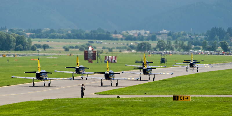 020_AirPower_Breitling Jet Team na Aero L-39C Albatros.jpg